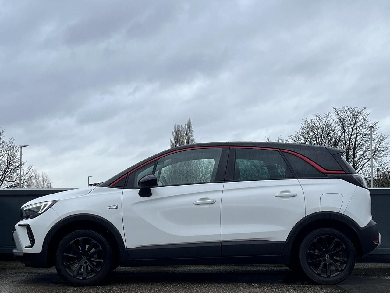 Opel Crossland GS 1.2 Turbo 110pk | AGR-STOEL | 180° CAMERA | NAVI | TWO-TONE | PARKEERSENSOREN | ISOFIX |