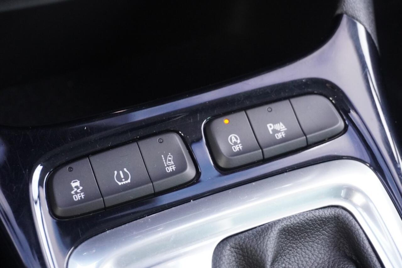 Opel Crossland 1.2 Turbo GS Line Automaat / Camera + PDC / Stoel- en stuurverwarming