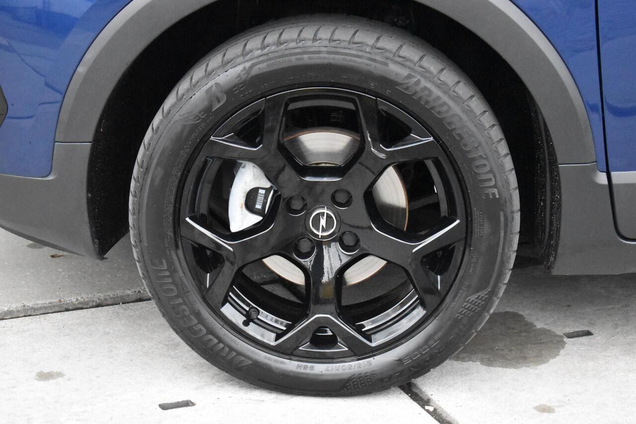 Opel Crossland 1.2 Turbo GS Line | CAMERA | NAVI | CRUISE CONTROL | APPLECARPLAY/ANDROIDAUTO | CLIMATE CONTROL | PDC | LMV