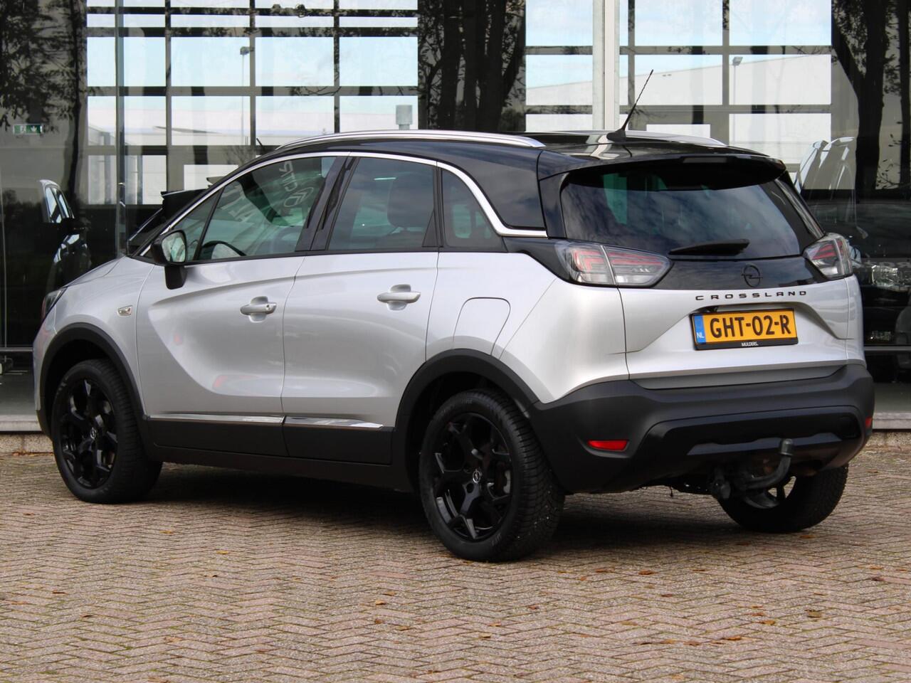 Opel Crossland 1.2T 130 Ultimate | Automaat | Navi / Trekhaak / Camera / Pano