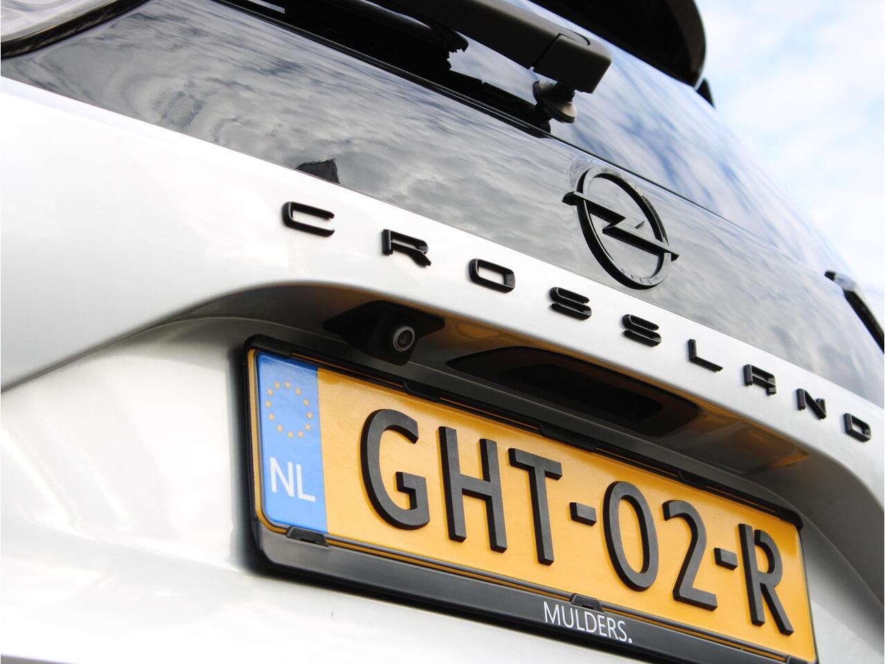 Opel Crossland 1.2T 130 Ultimate | Automaat | Navi / Trekhaak / Camera / Pano