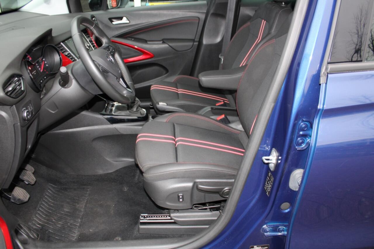 Opel Crossland 1.2 Turbo GS Navi / PDC / LED