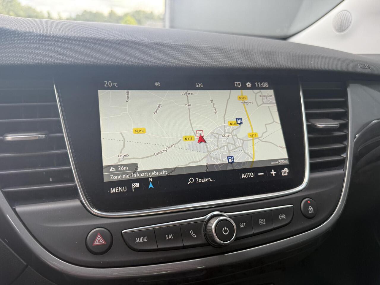 Opel Crossland 1.2 Turbo Ultimate / AGR Comfortstoelen / Navigatie / Half Leder/Alcantara Bekleding / LED Verlichting / 360 Graden Camera / Dual Zone Climate Control / Cruise Control / Apple CarPlay/Android Auto / Dode hoek /