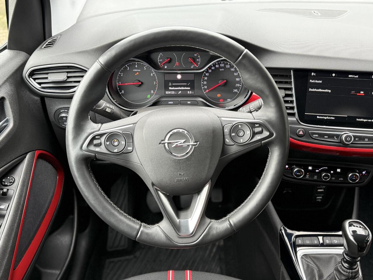 Opel Crossland 1.2 Turbo GS l Navigatie l Stoelverwarming l Carplay PDC