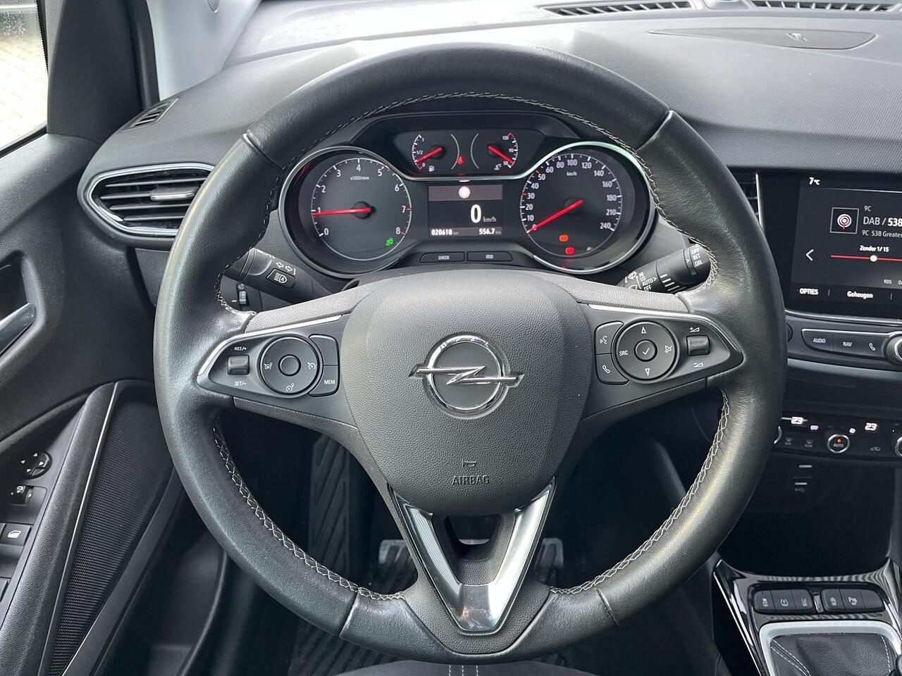 Opel Crossland Ultimate 1.2 Turbo 110pk | 180° CAMERA+SENSOREN | ALCANTARA/LEDER | AGR-STOELEN | NAVI | DAB+ | ISOFIX | FULL LED | LAGE KM | TWO-TONE | KEYLESS |