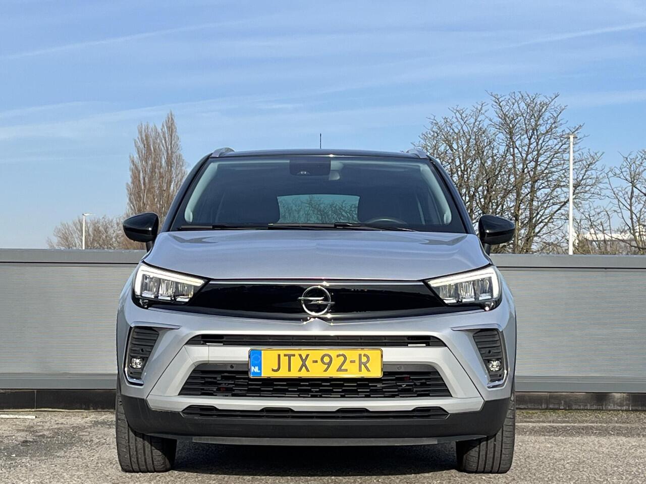 Opel Crossland Ultimate 1.2 Turbo 110pk | 180° CAMERA+SENSOREN | ALCANTARA/LEDER | AGR-STOELEN | NAVI | DAB+ | ISOFIX | FULL LED | LAGE KM | TWO-TONE | KEYLESS |