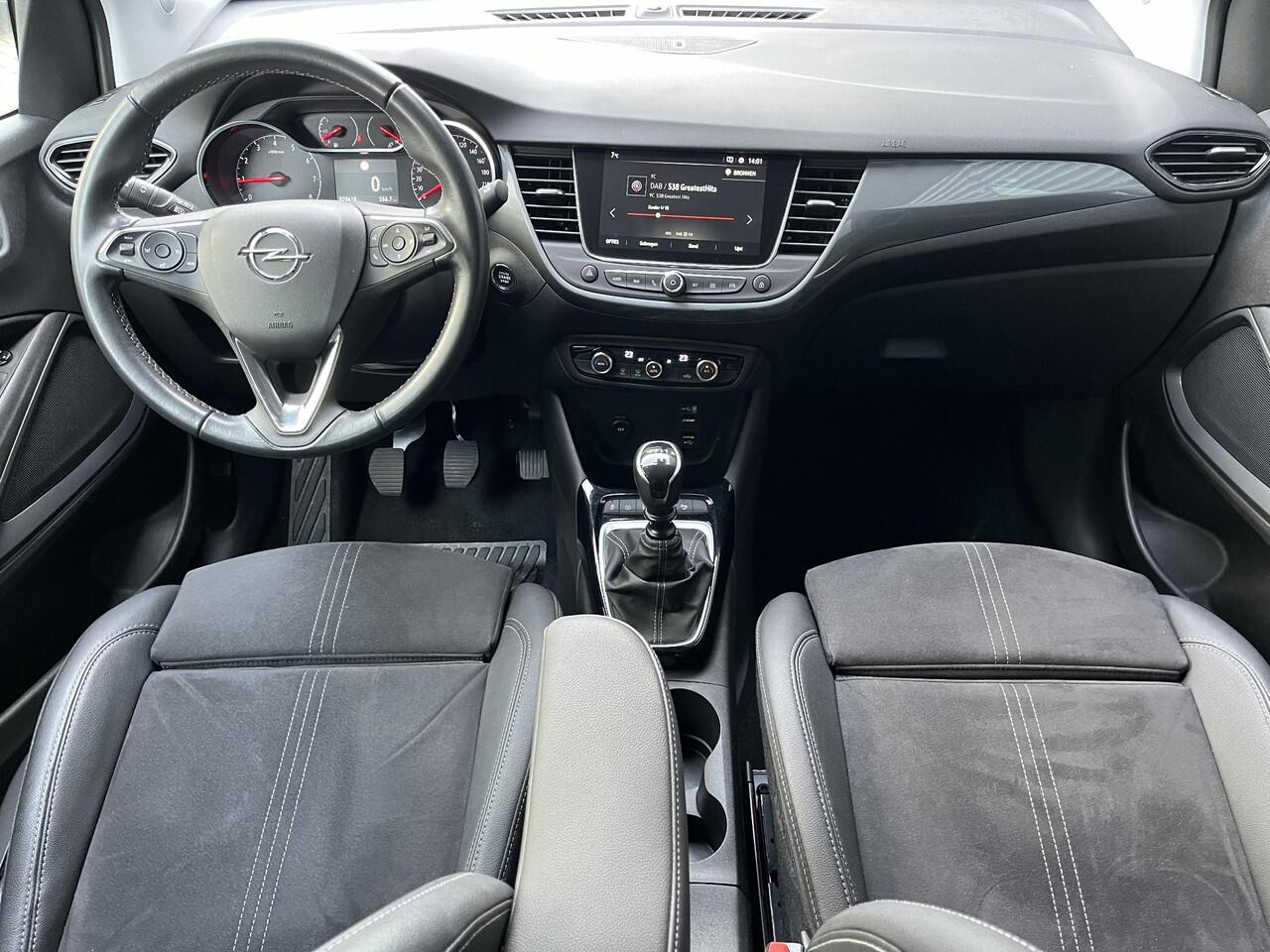 Opel Crossland Ultimate 1.2 Turbo 110pk | 180° CAMERA+SENSOREN | ALCANTARA/LEDER | AGR-STOELEN | NAVI | DAB+ | ISOFIX | FULL LED | LAGE KM | TWO-TONE | KEYLESS |