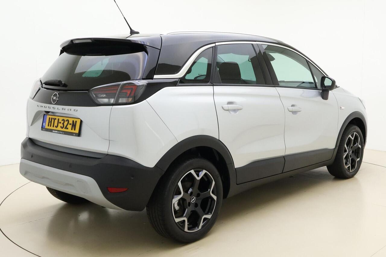 Opel Crossland 1.2 Turbo Ultimate | Alcantara bekleding | Led verlichting | Navigatie | Grijs met. met zwart dak | Keyless entry |