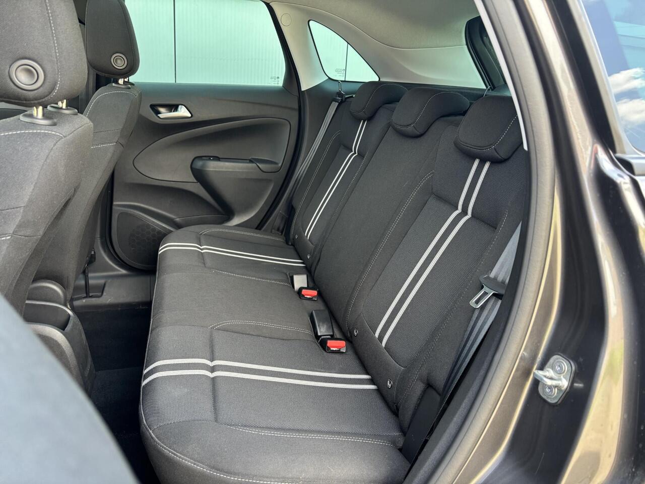 Opel Crossland Elegance 1.2 Turbo 110pk | PANODAK | 180° CAMERA | NAVI PRO | DODEHOEKBEW. | ISOFIX | PARKEERSENSOREN | FULL LED | HOGE INSTAP |