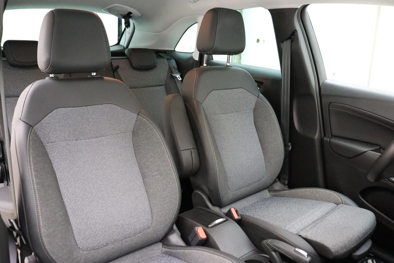 Opel Crossland 1.2 Turbo Elegance 130 PK Automaat | Navigatie | Climate control | Camera | AGR | Extra getint glas | Hoge instap | Armsteun | Cruise control
