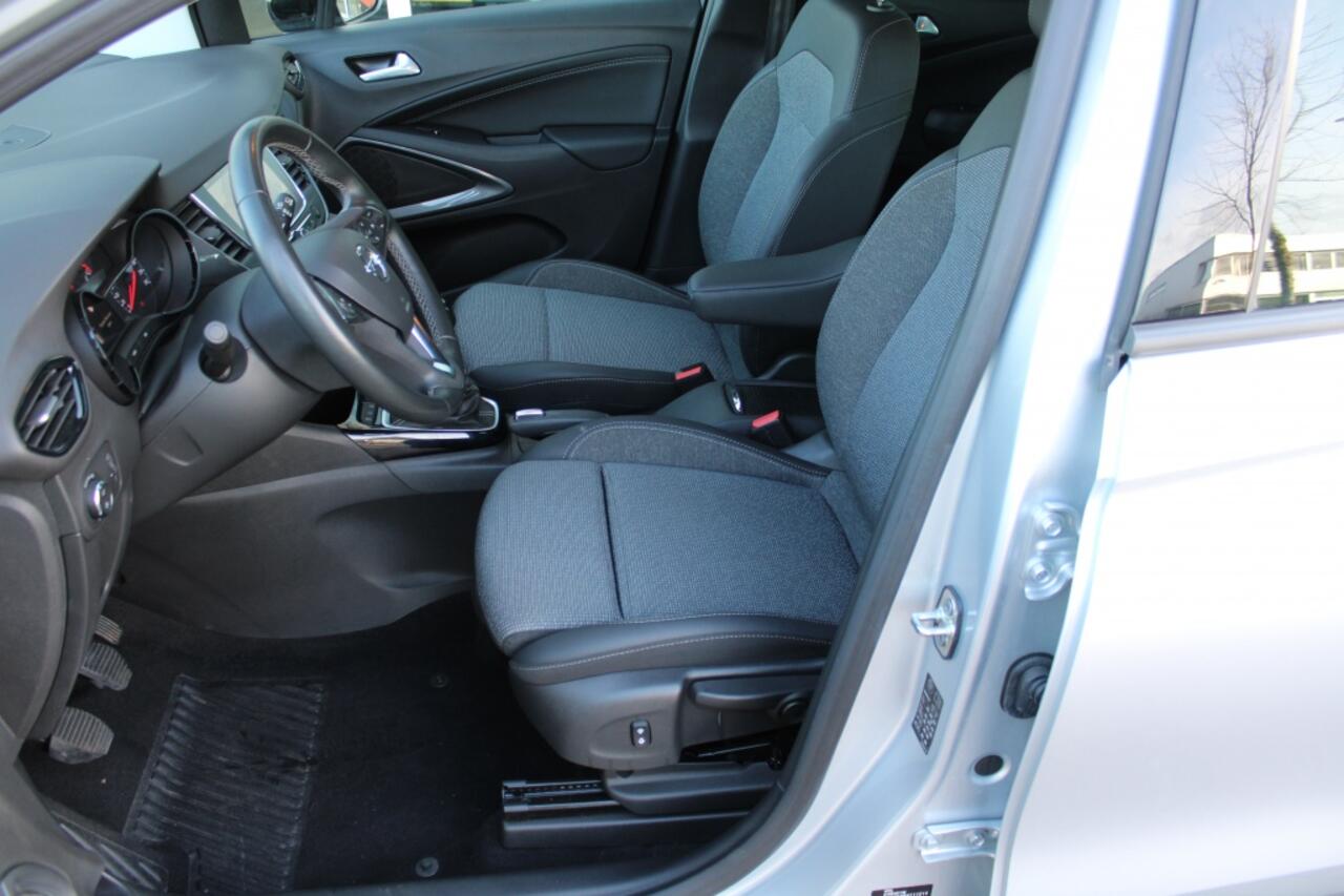 Opel Crossland 1.2 T. Edition Stoel verw. Navigatie, Airco