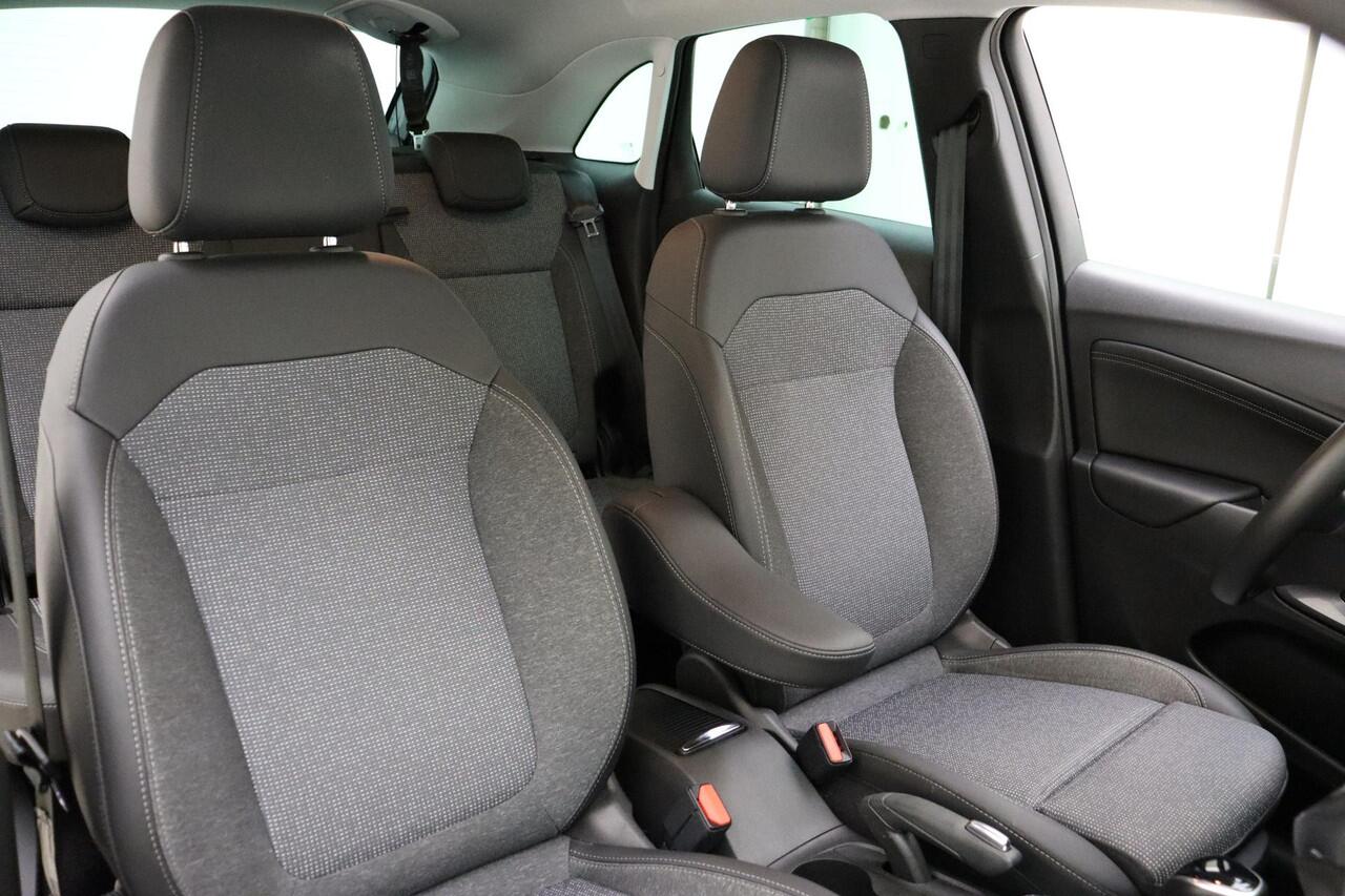 Opel Crossland 1.2 Turbo 130pk Elegance | Automaat | Navigatie | Climate Control | Camera | Cruise Control | AGR stoel | Extra getint glas | Parkeersensoren | Hoge instap