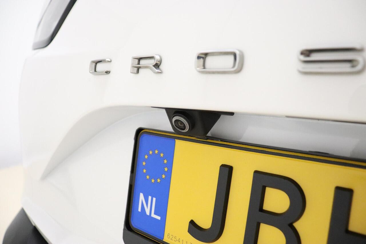 Opel Crossland 1.2T 130pk Automaat Elegance | Parkeersensoren voor + achter | Achteruitrijcamera | Navigatie | Climate Control | AGR Comfortstoel