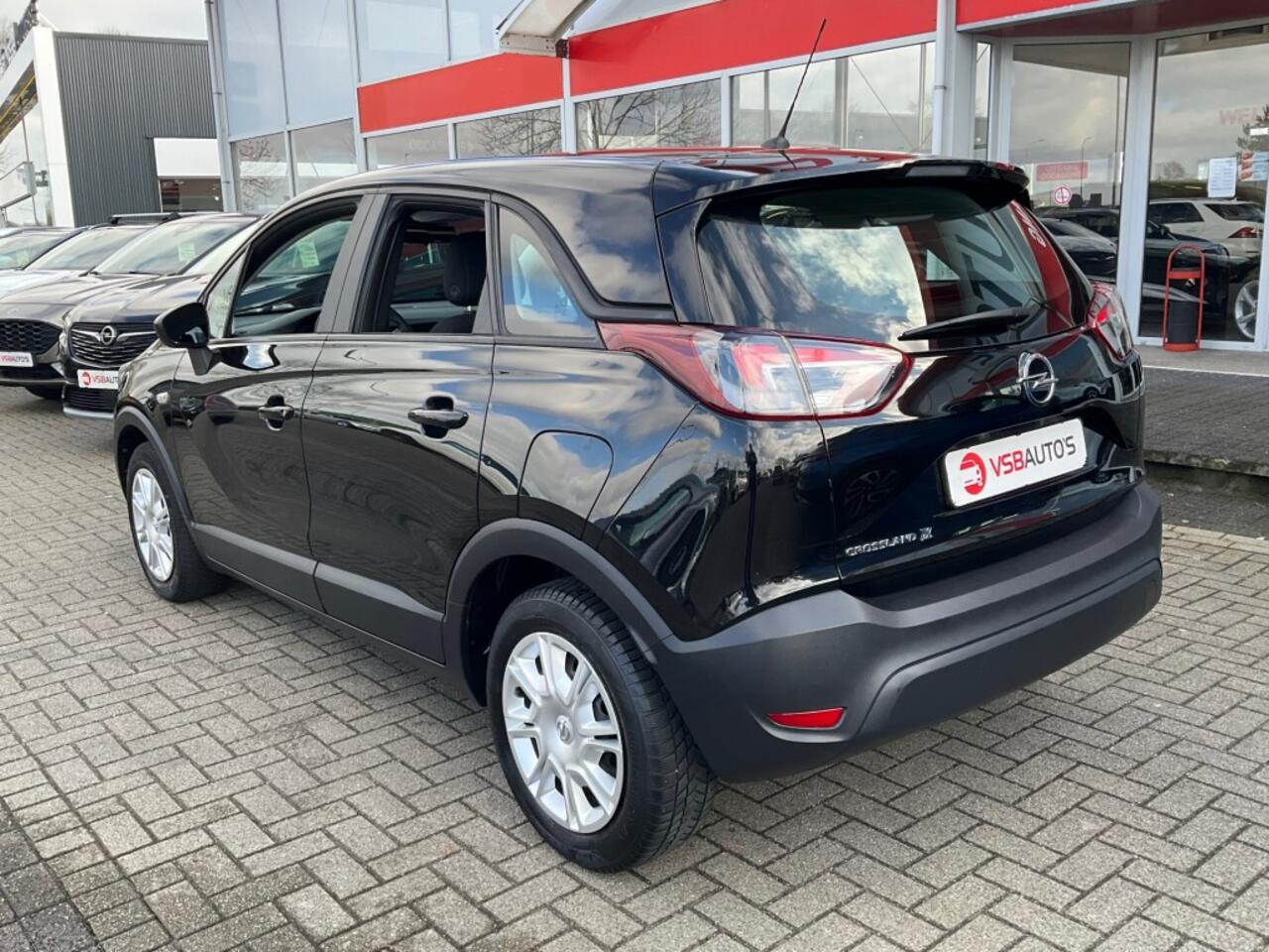 Opel Crossland X 1.2 EDITION NAVIGATIE CARPLAY CRUISE-CONTROL AIRCO ELEC-PAKKET