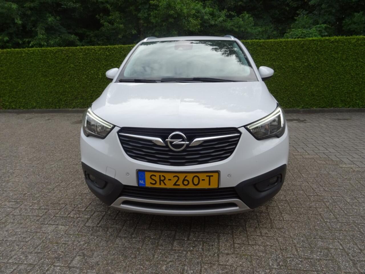 Opel Crossland X 1.2 T. INNOVATION CLIMA NAVI BLUETOOTH PDC LICHTMETAAL
