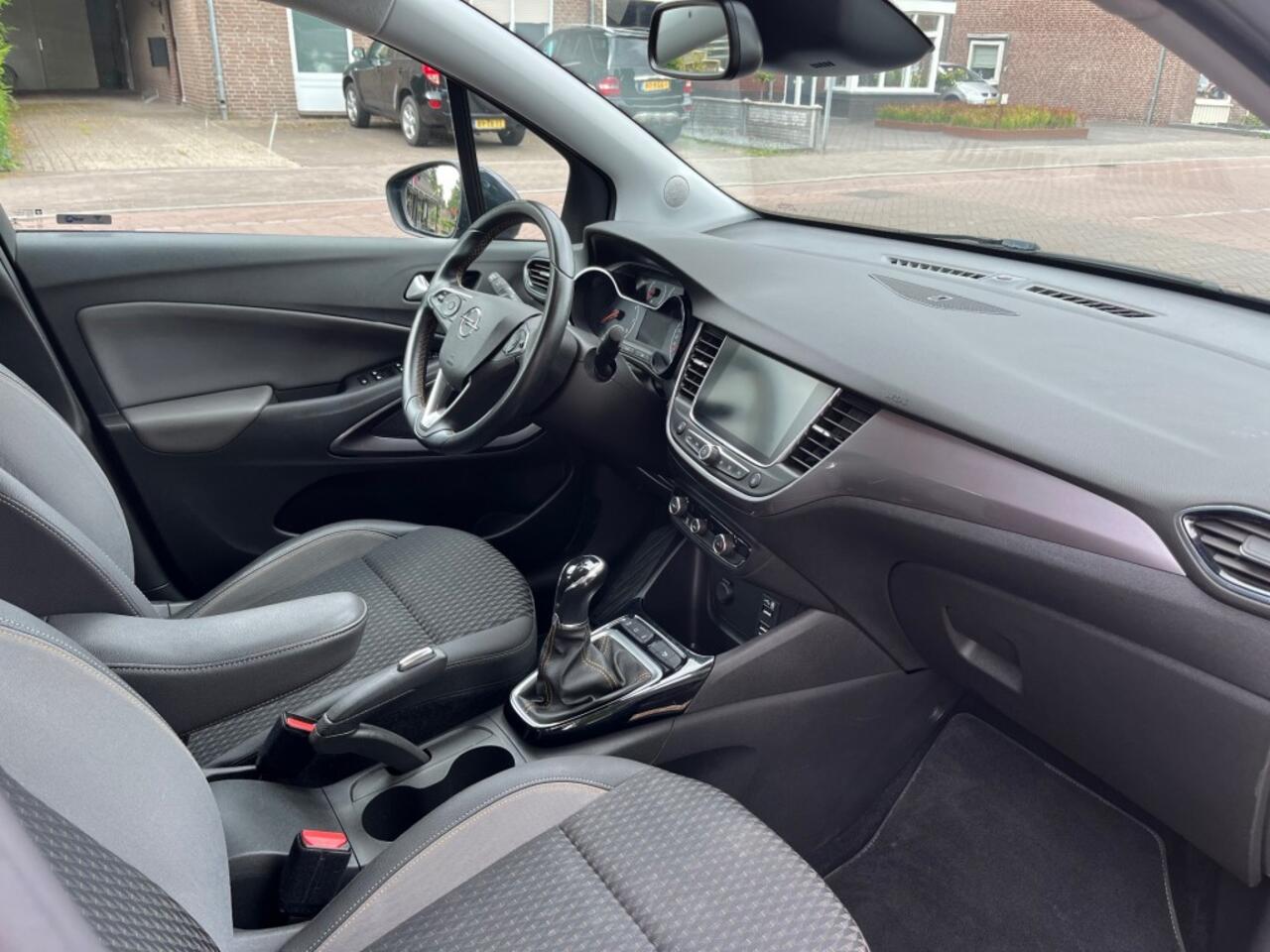 Opel Crossland X 1.2 INNOVATION / NAVI / CARPLAY / DAB / CRUISE CTR. / TREKHAAK