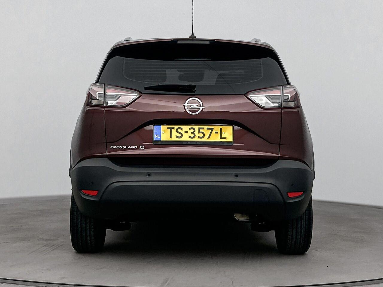 Opel Crossland X 1.2 Turbo Innovation 110PK | Lichtmetalen Velgen | Privacy Glass | Airco