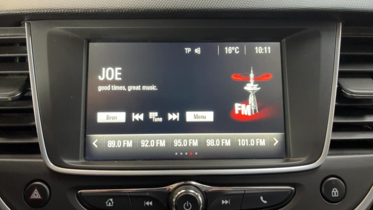 Opel Crossland X 1.2 Online Edition