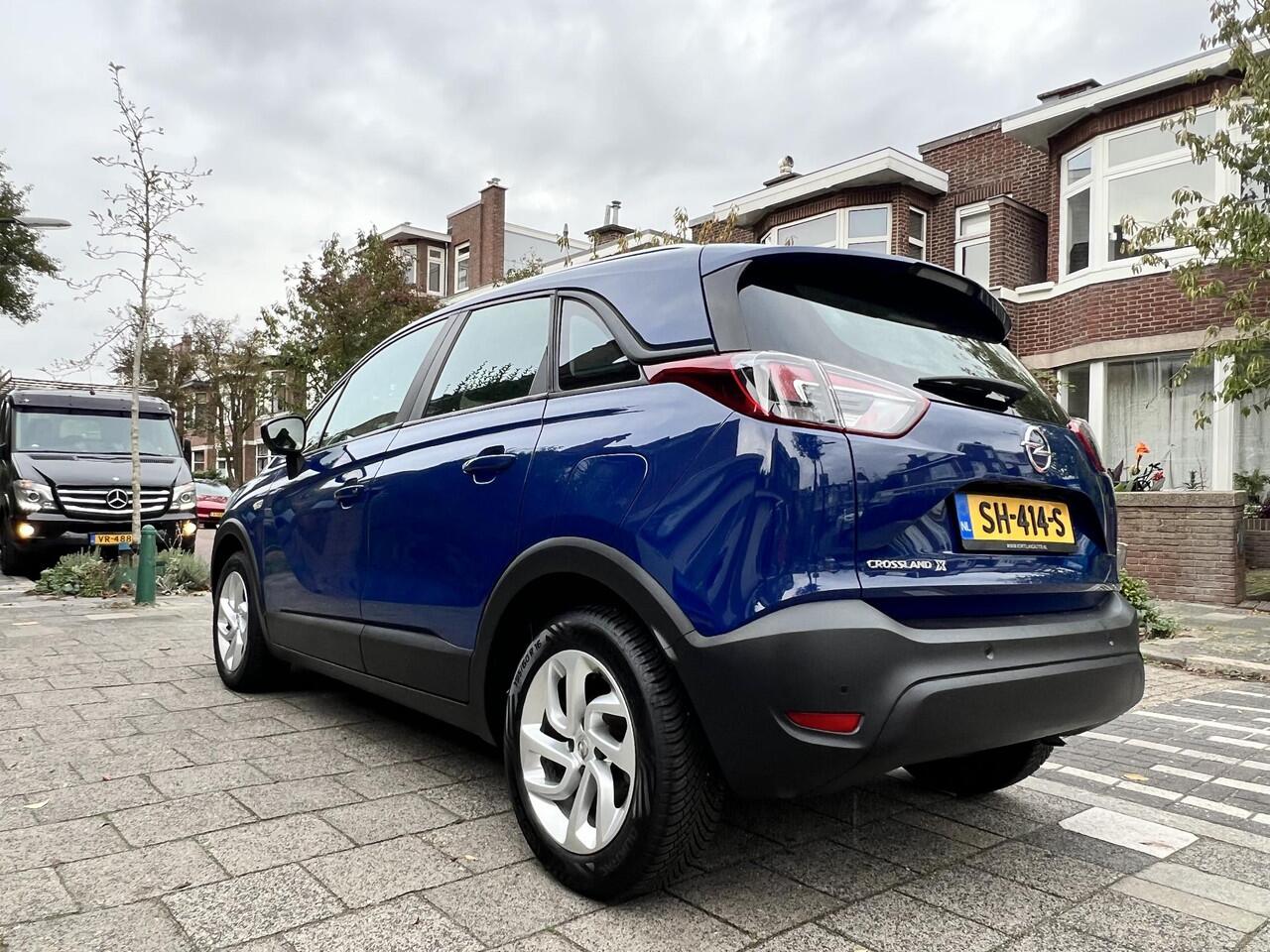 Opel Crossland X 1.2 Online Edition