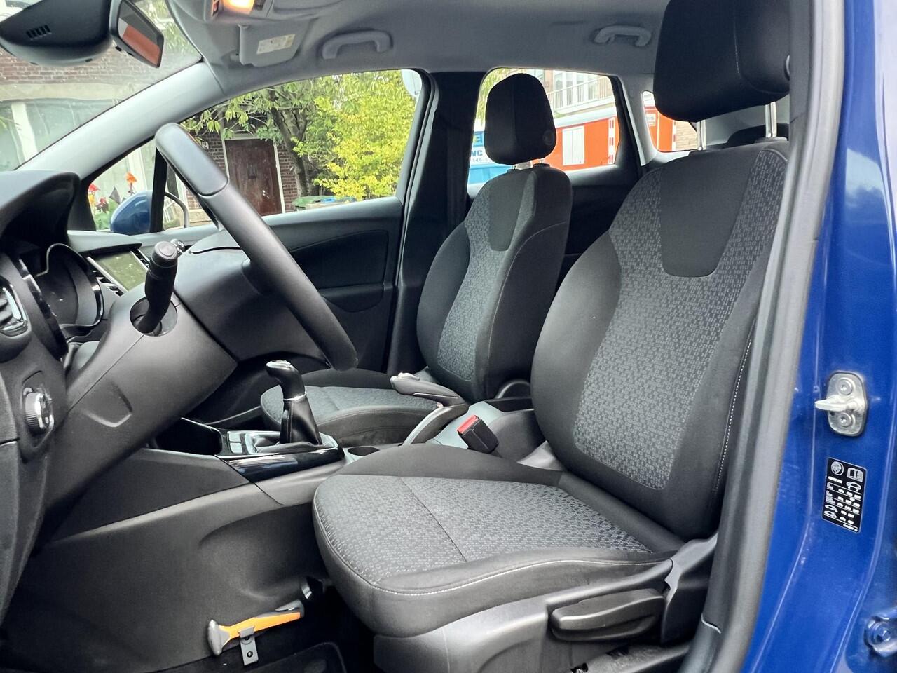 Opel Crossland X 1.2 Online Edition