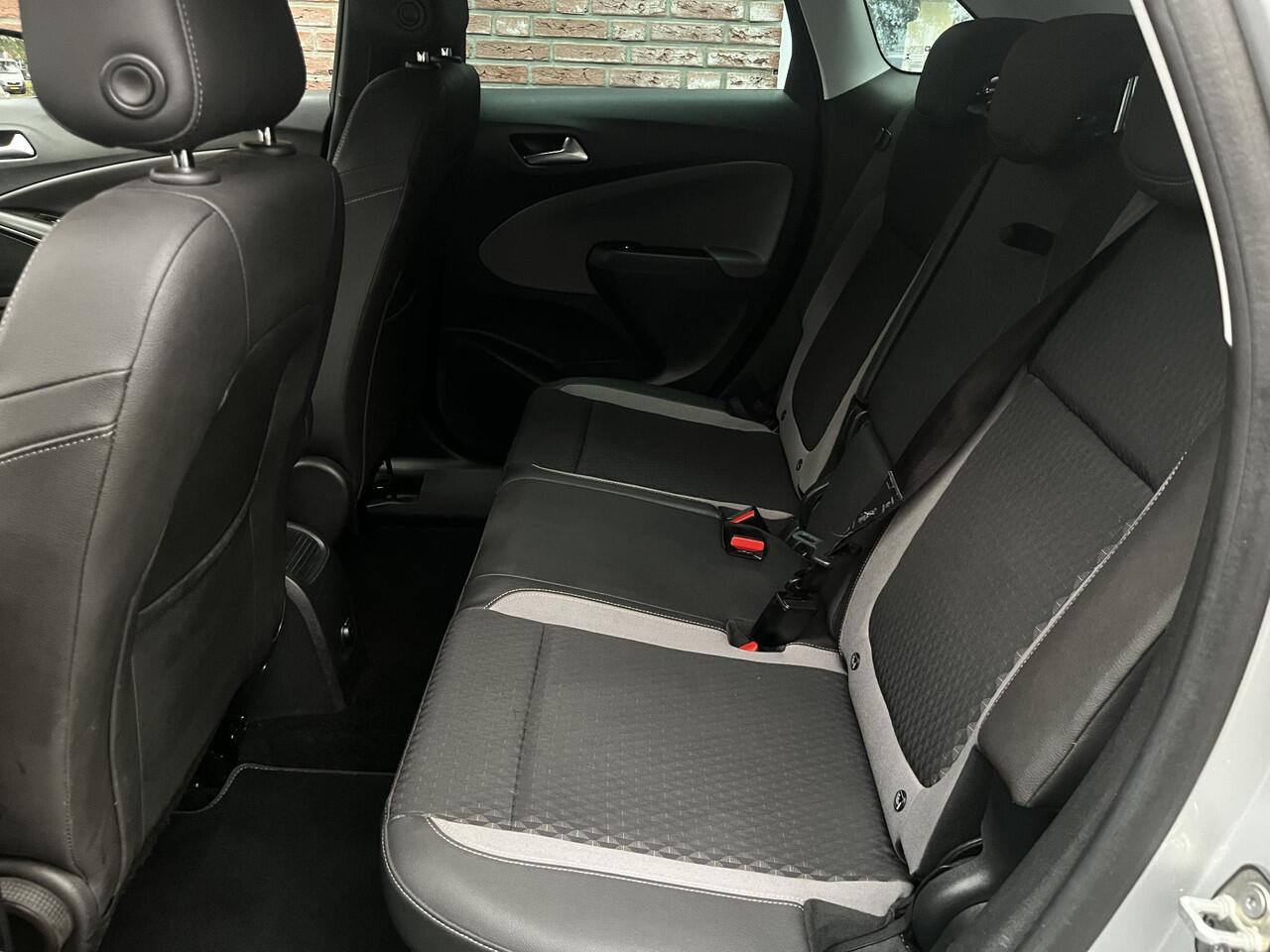 Opel Crossland X Innovation+ 1.2 Turbo 110pk | AGR-STOELEN | ALL SEASON BANDEN | TREKHAAK | 180° CAMERA | NAVI | APPLE CARPLAY / ANDROID AUTO | ISOFIX | CLIMA |