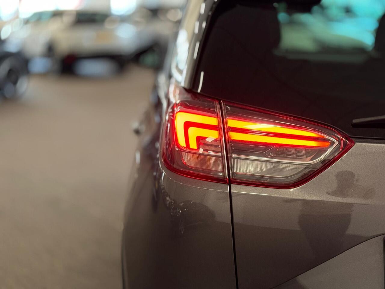 Opel Crossland X 1.2 Turbo 120 Jaar Edition NAVIGATIE/CAMERA, CAR-PLAY, ECC AIRCO, CRUISE