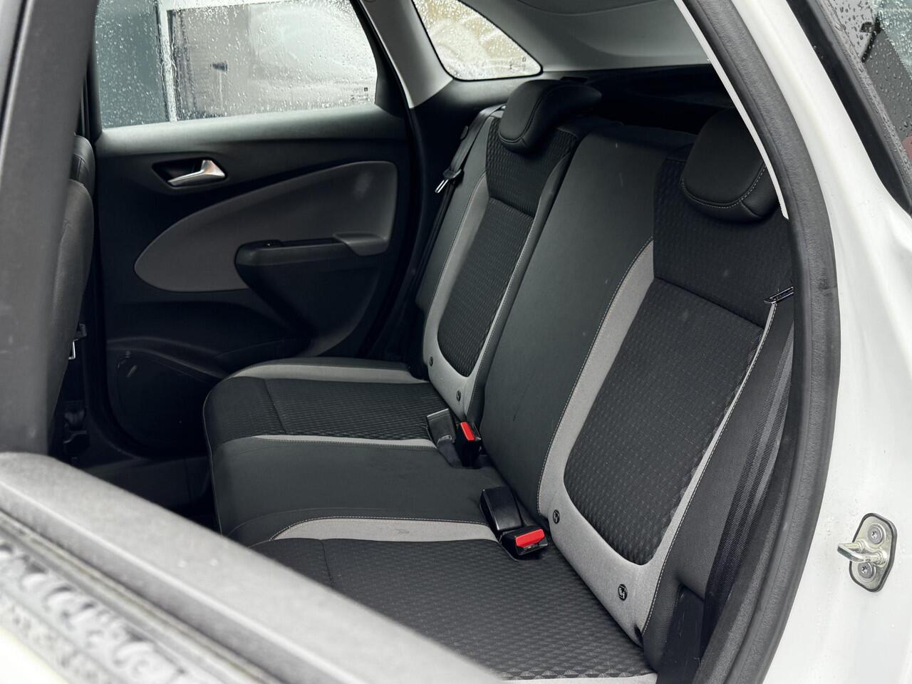 Opel Crossland X 1.2 Turbo Innovation - Navigatie - Climate Control - Apple Carplay/Android Auto - Trekhaak