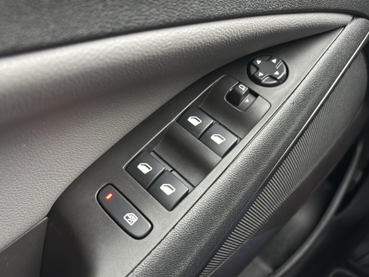 Opel Crossland X 1.2 Turbo Innovation ECC LMV NAVI