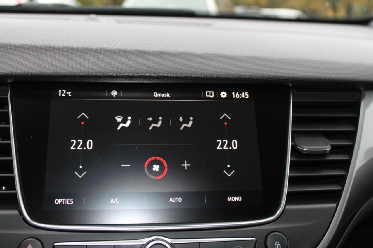 Opel Crossland X 1.2 T. INNOVATION CLIMA CRUISE NAVI 51.KM