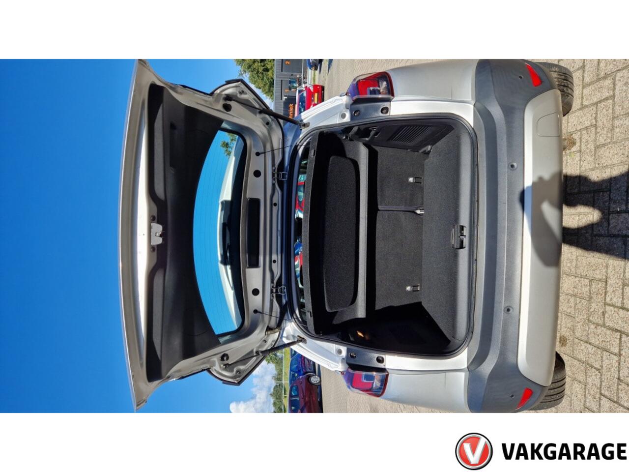 Opel Crossland X 1.2 T. Innovation