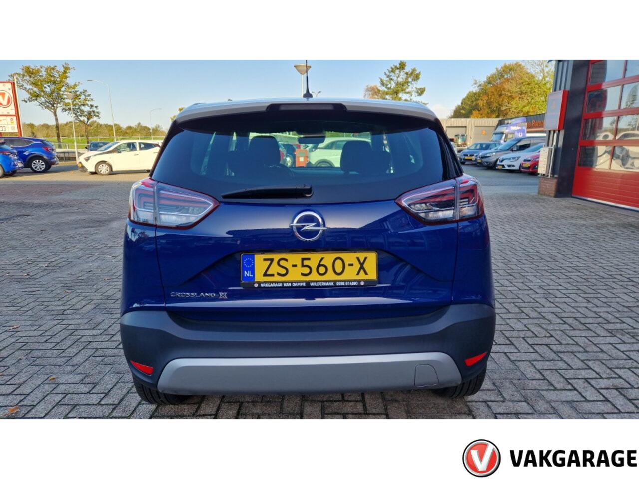 Opel Crossland X 24000 org km.stand 1.2 120 J. Edition