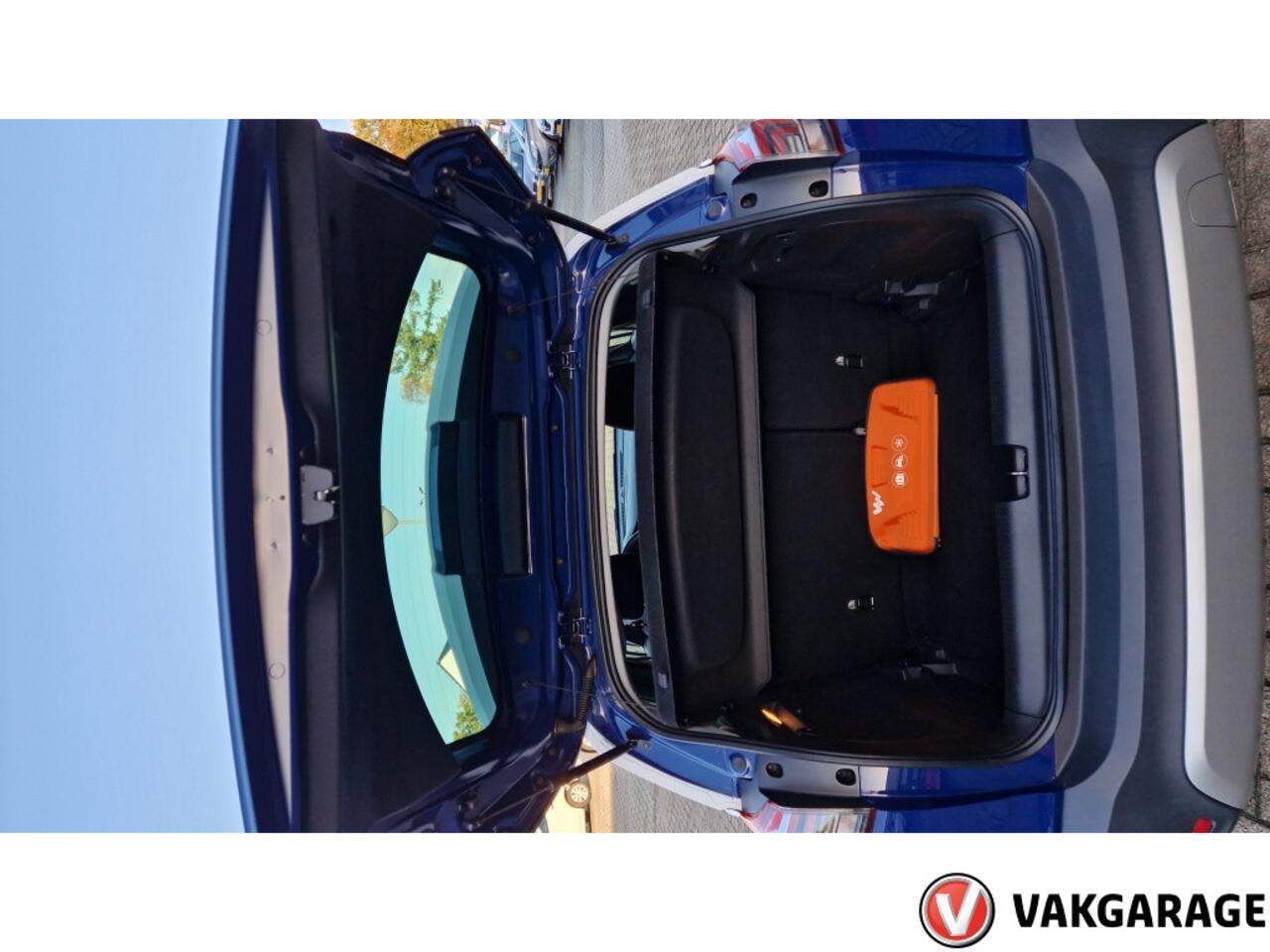 Opel Crossland X 24000 org km.stand 1.2 120 J. Edition