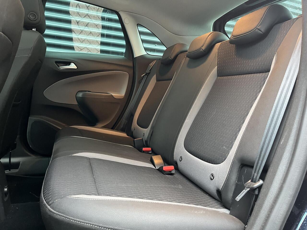 Opel Crossland X Ultimate 1.2 Turbo 130pk | AGR-STOELEN | PANODAK | TREKHAAK | WINTERPACK | VOORRUITVERWARMING | KEYLESS | ANDROID AUTO / APPLE CARPLAY | ISOFIX |