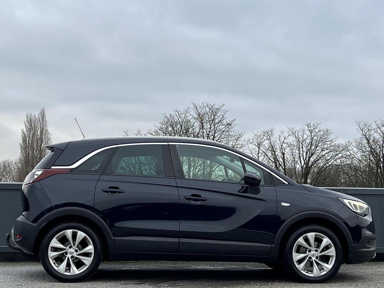 Opel Crossland X Ultimate 1.2 Turbo 130pk | AGR-STOELEN | PANODAK | TREKHAAK | WINTERPACK | VOORRUITVERWARMING | KEYLESS | ANDROID AUTO / APPLE CARPLAY | ISOFIX |