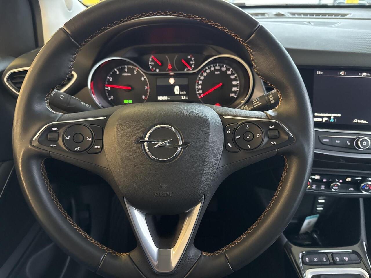 Opel Crossland X 1.2 Turbo Innovation 1e eigenaar | Incl. beurt en 12 maanden garantie | Keyless | LED | Carplay | Navigatie | Climate control | Full LED