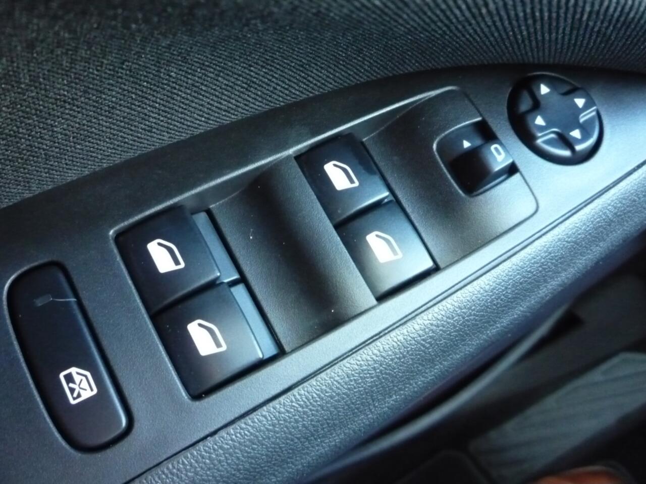 Opel Crossland X 1.2 Turbo (110Pk) Online-Edition Airco Cruise Trekhaak Géén Afle