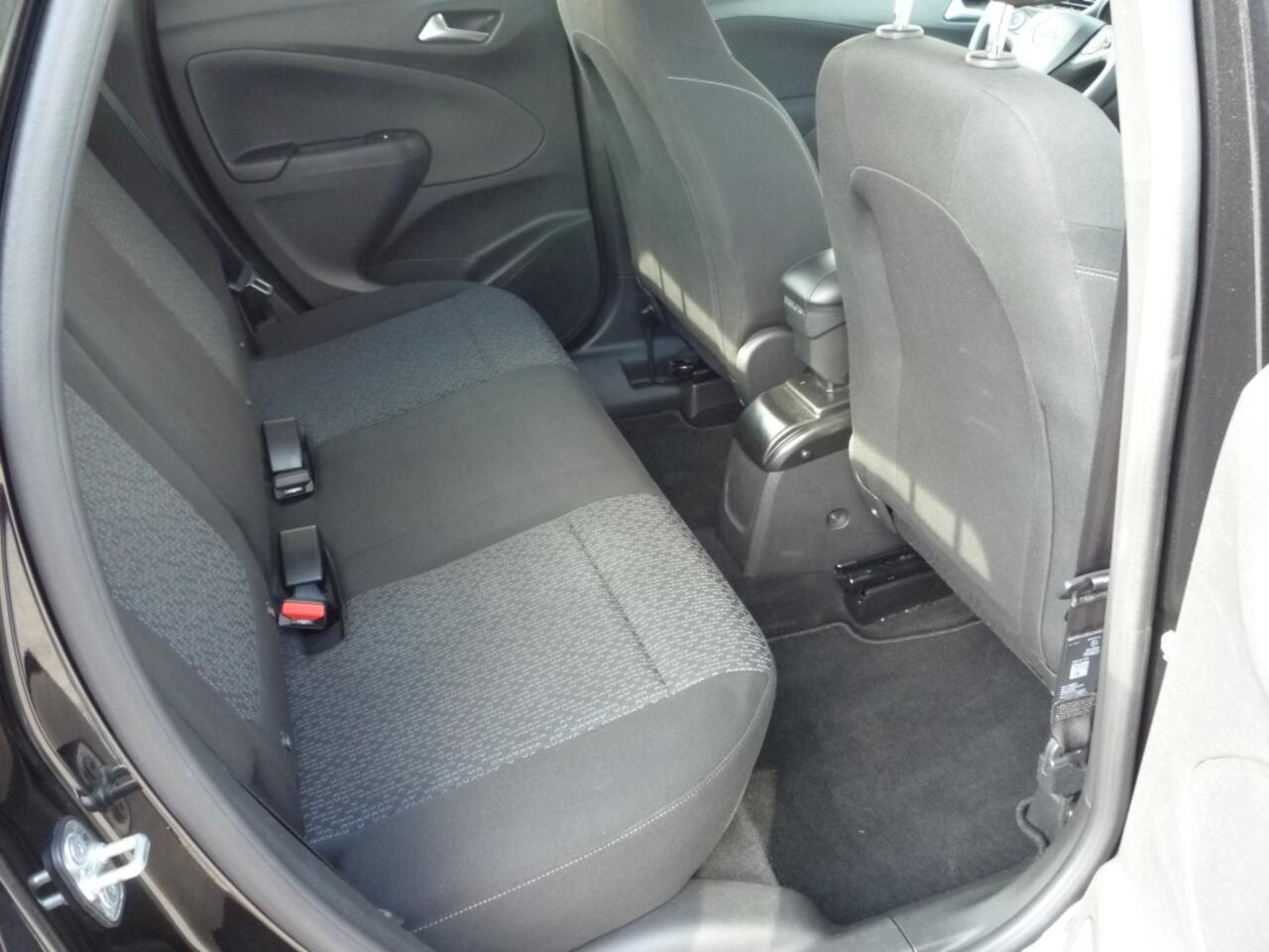 Opel Crossland X 1.2 Turbo (110Pk) Online-Edition Airco Cruise Trekhaak Géén Afle