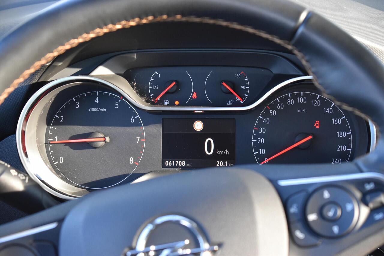 Opel Crossland X 1.2 Turbo Innovation | Climate / Camera / Parkeersensoren