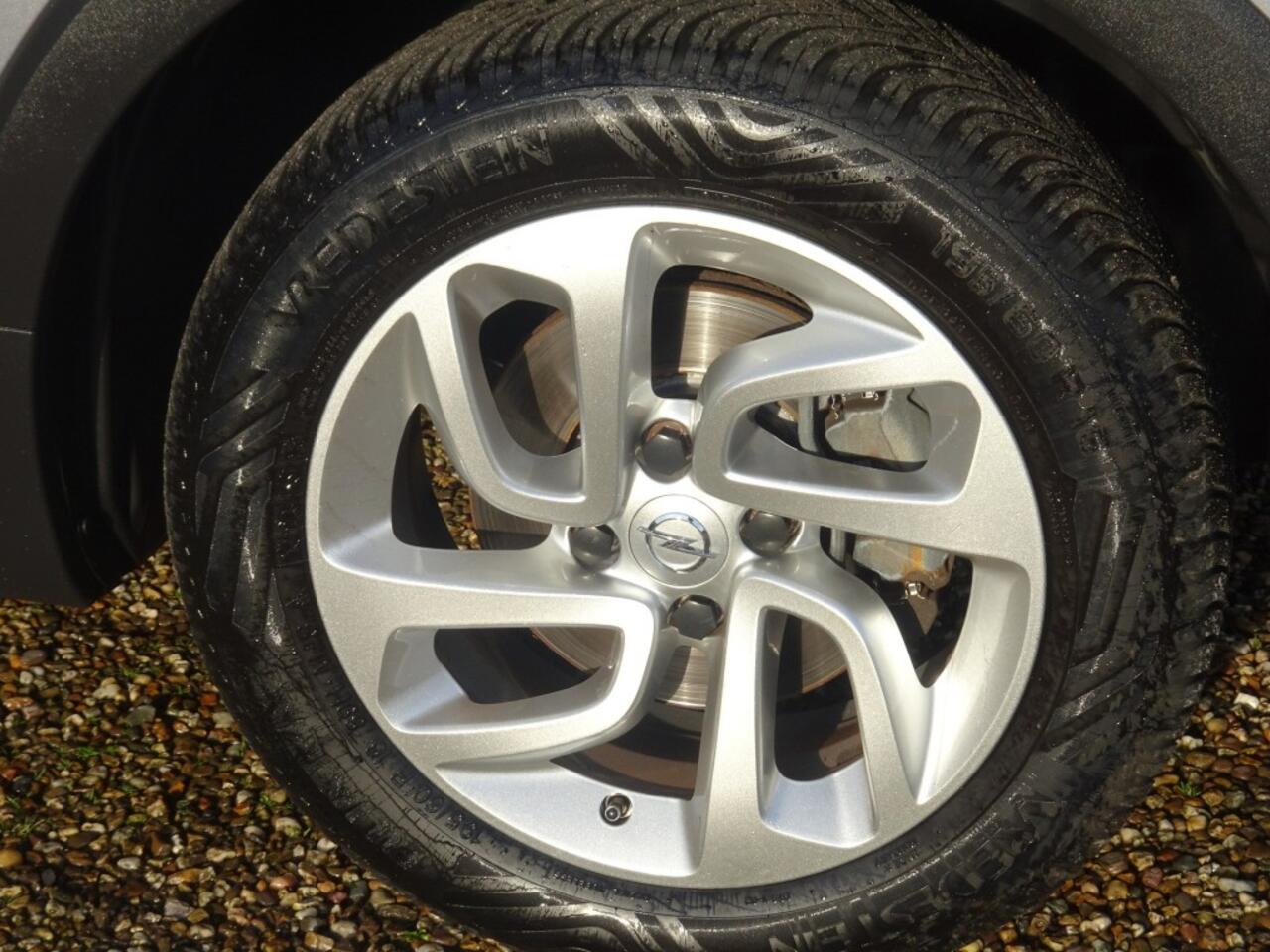 Opel Crossland X 1.2 T. INNOVATION