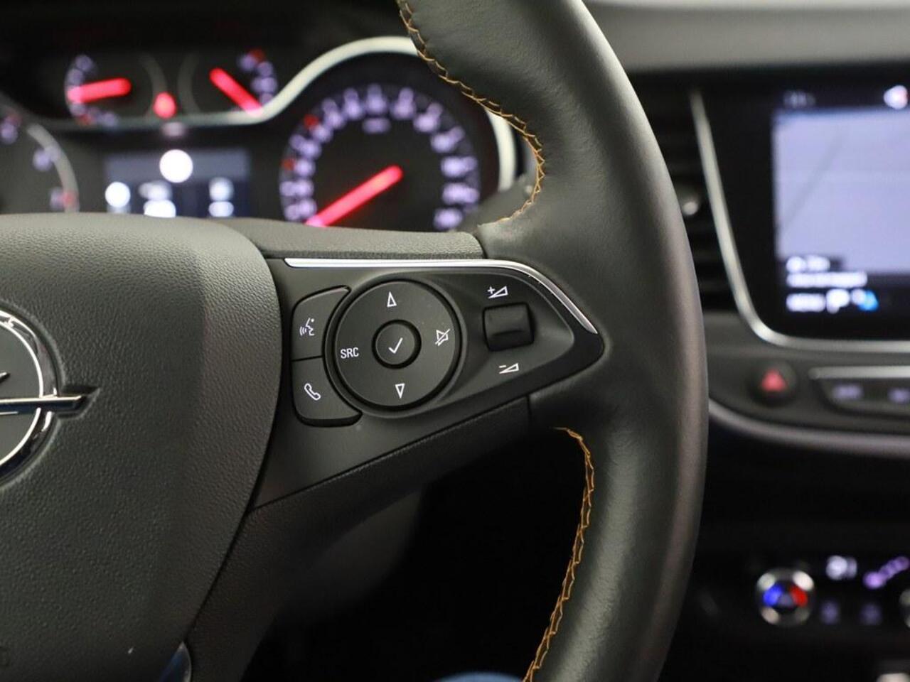 Opel Crossland X 1.2 Turbo 110pk Innovation Led/AGR/Nav/Clima /Camera/Blindspot/Keyless/H.Leder/Carplay