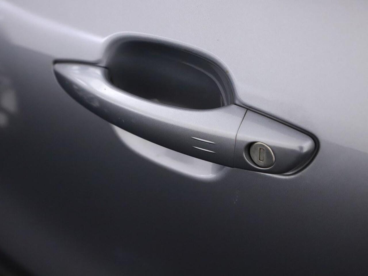 Opel Crossland X 1.2 Turbo 110pk Innovation Led/AGR/Nav/Clima /Camera/Blindspot/Keyless/H.Leder/Carplay