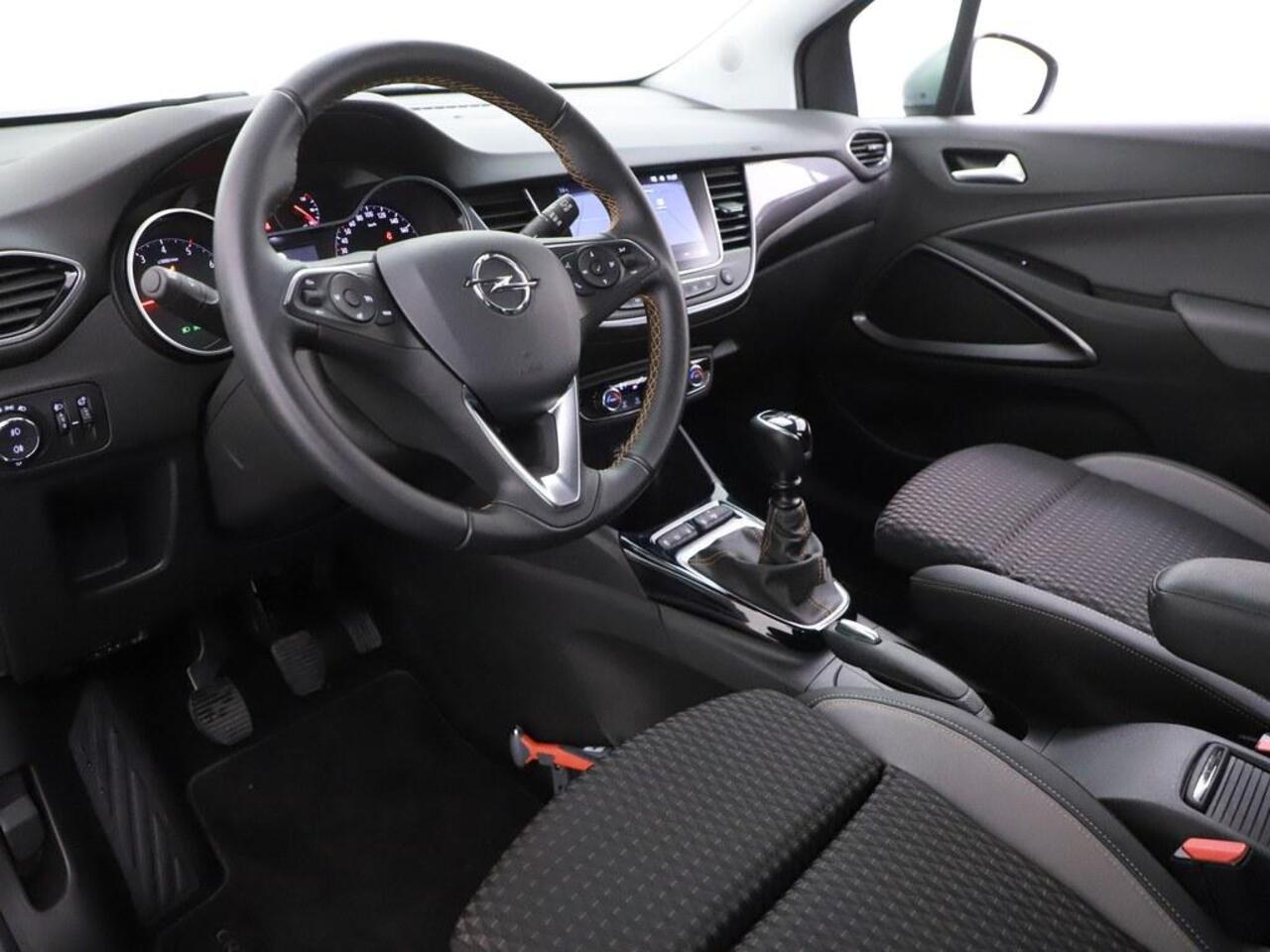 Opel Crossland X 1.2 Turbo 110pk Innovation Led/AGR/Nav/Clima /Camera/Blindspot/Keyless/H.Leder/Carplay