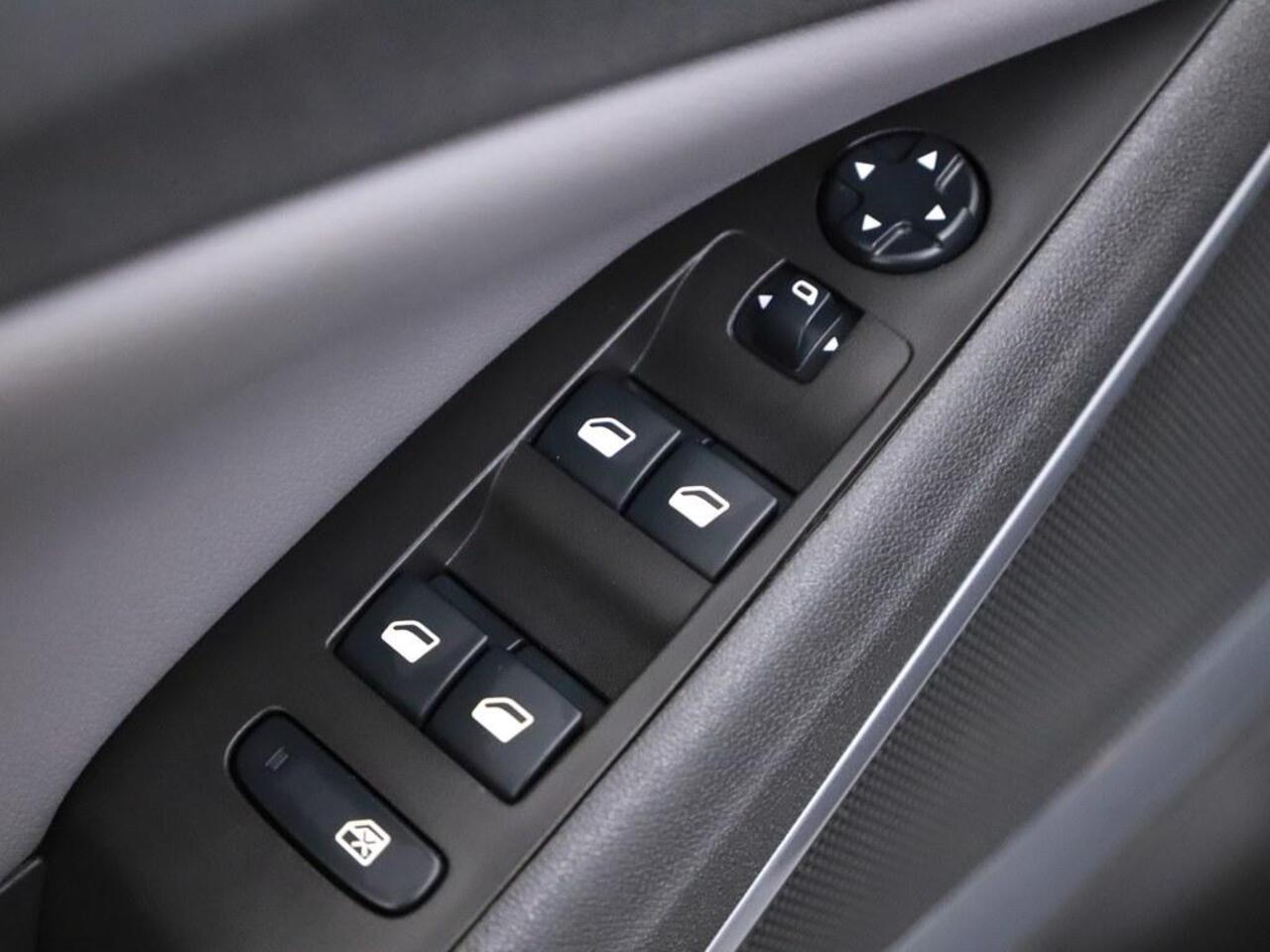 Opel Crossland X 1.2 Turbo 130pk Automaat Innovation Nav/Led/Ecc