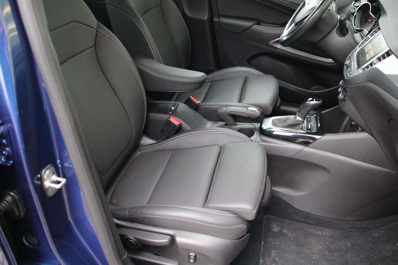 Opel Crossland X 1.2 Turbo 130pk Ultimate Automaat Leer Airco Navi Camera Carplay Uniek!