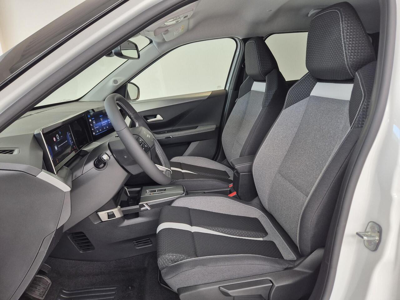 Opel FRONTERA Electric GS 44 kWh | Navigatie | Achteruitrijcamera | Stoel/Stuurverwarming | Apple Carplay/ Android Auto (Draadloos) |