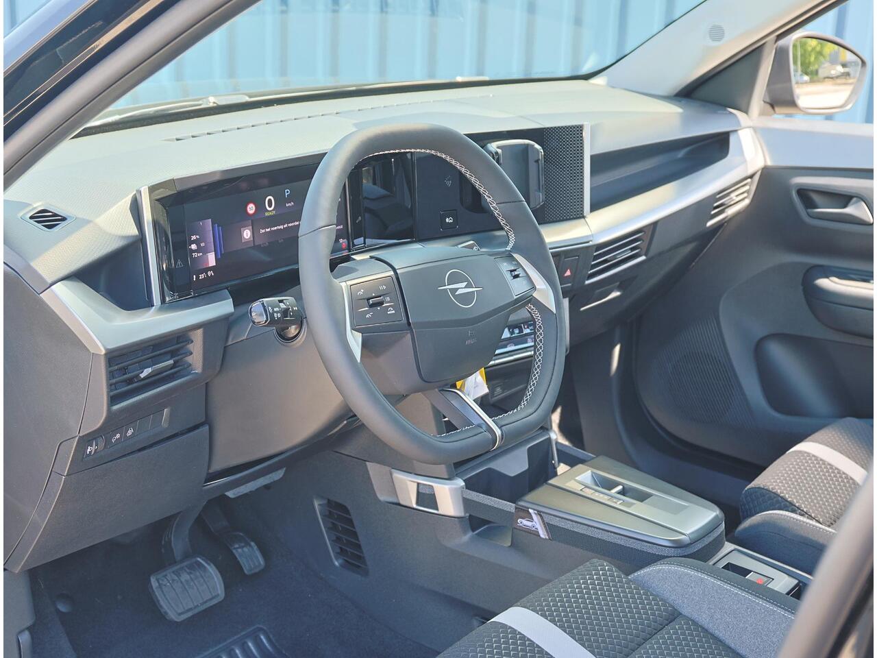 Opel FRONTERA Electric Edition 44 kWh | Incl. ¤3.272,18 Korting! | 11KW Boordlader | Smartphone Station | Airco | LED | Cruise Control | Parkeersensoren Achter |