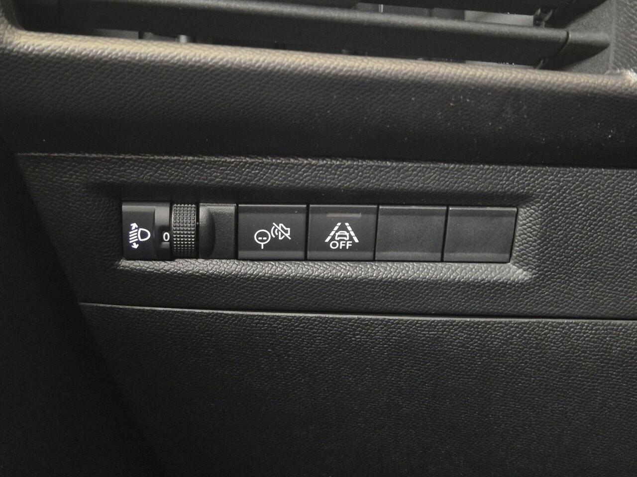 Opel FRONTERA Electric Edition 44 kWh | Navigatie | Achteruitrijcamera | Stoelverwarming | Comfortstoel | Stuurverwarming | Apple Carplay/Android Auto |