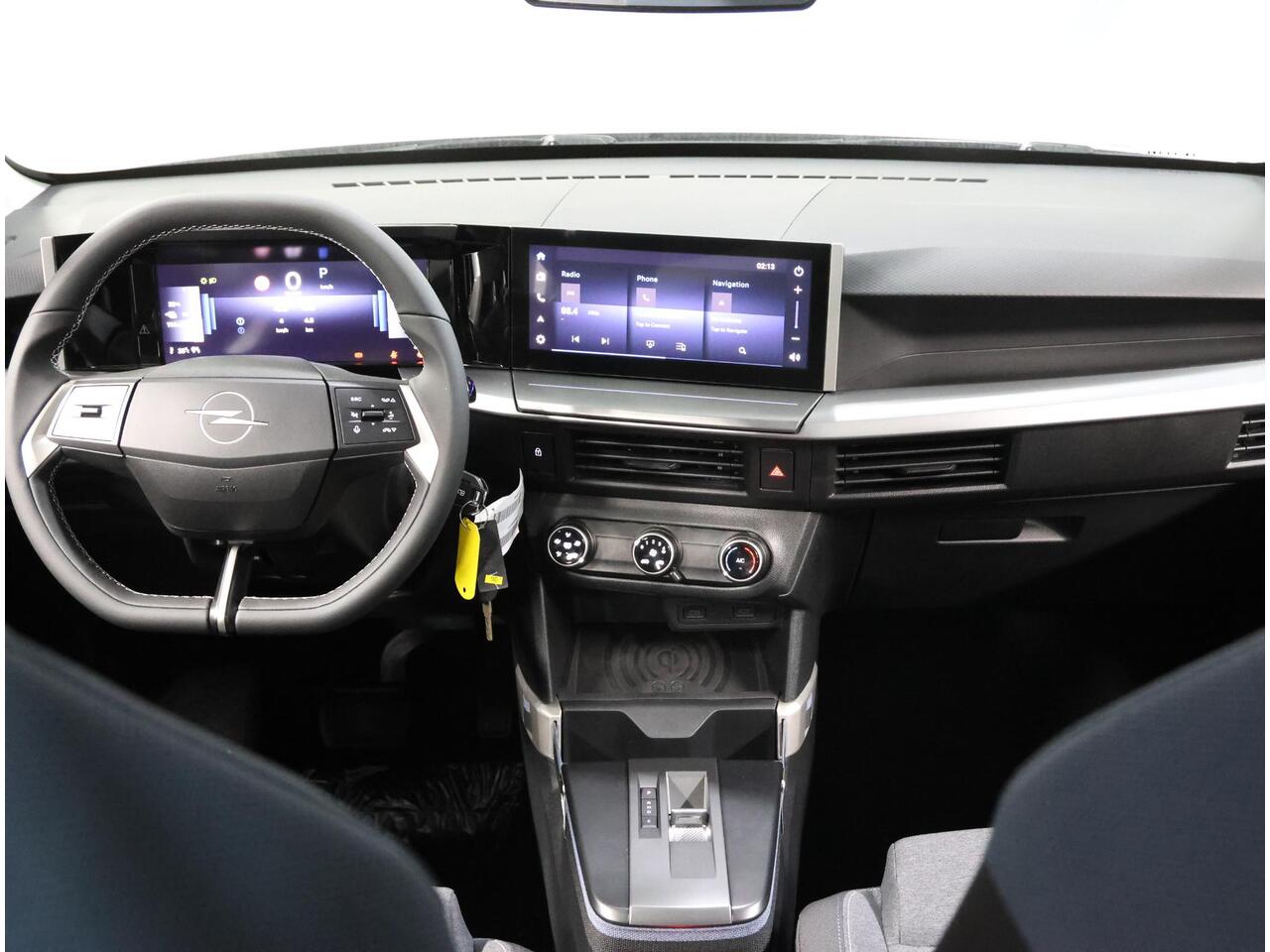 Opel FRONTERA Electric Edition 44 kWh | 3 Fase | AppleCarPlay/AndroidAuto | Parkeersensoren Achter | Airco | CruiseControl |