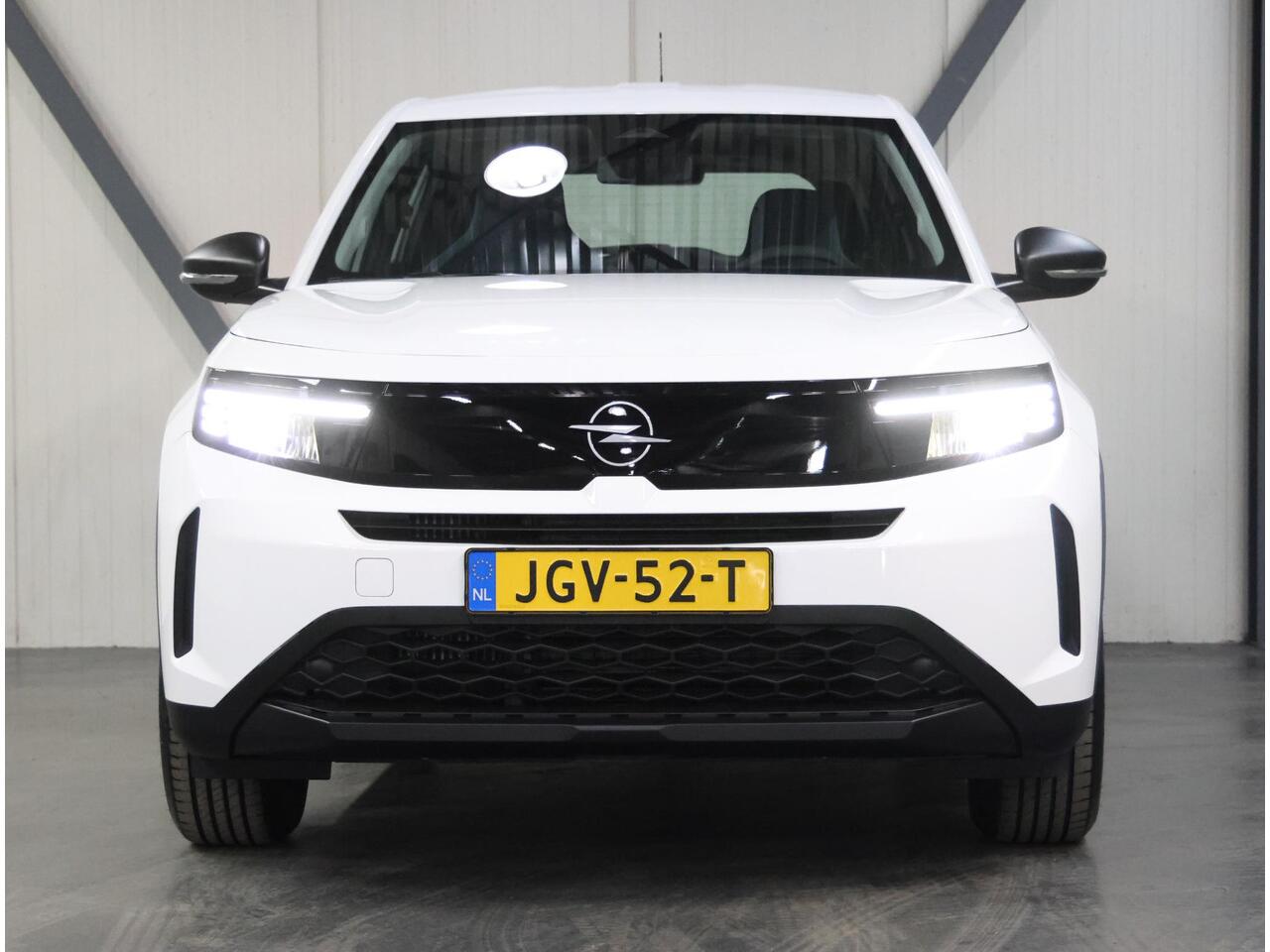 Opel FRONTERA 1.2 Turbo Hybrid Edition | Incl. ¤2.401,- Korting! | AppleCarplay/AndroidAuto | Camera | Parkeersensoren | Navigatie | Cruise Control | LED | Draadloos opladen |