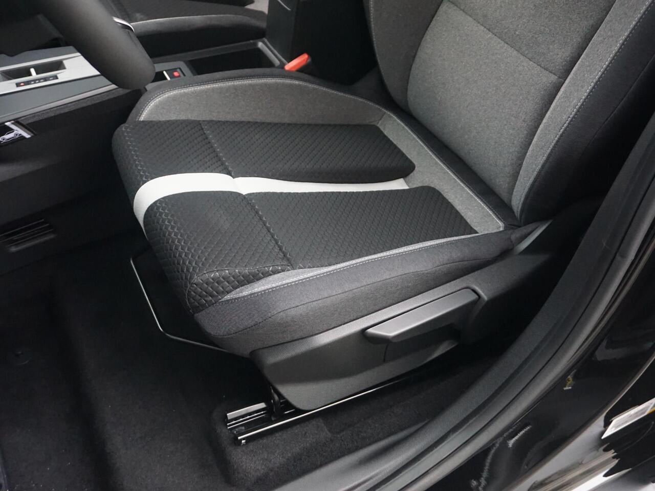 Opel FRONTERA Electric GS 113 Pk 44 kWh 3 fase | Climate Control | Winterpack | Navigatie EU | Privacy Glass | Carplay / AndroidAuto | Parkpilot / Camera | Direct uit voorraad leverbaar |